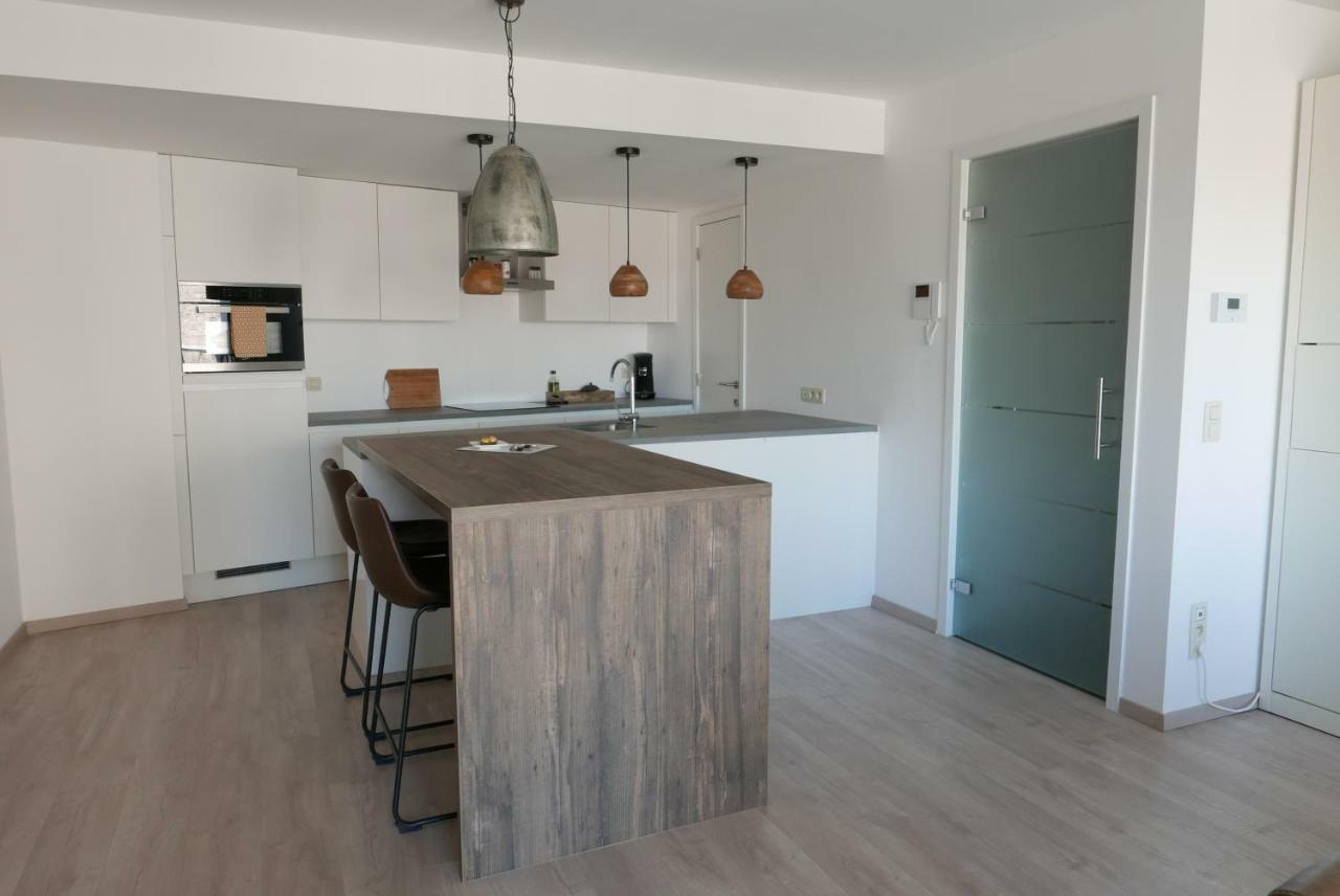 Aan Zee Apartment *